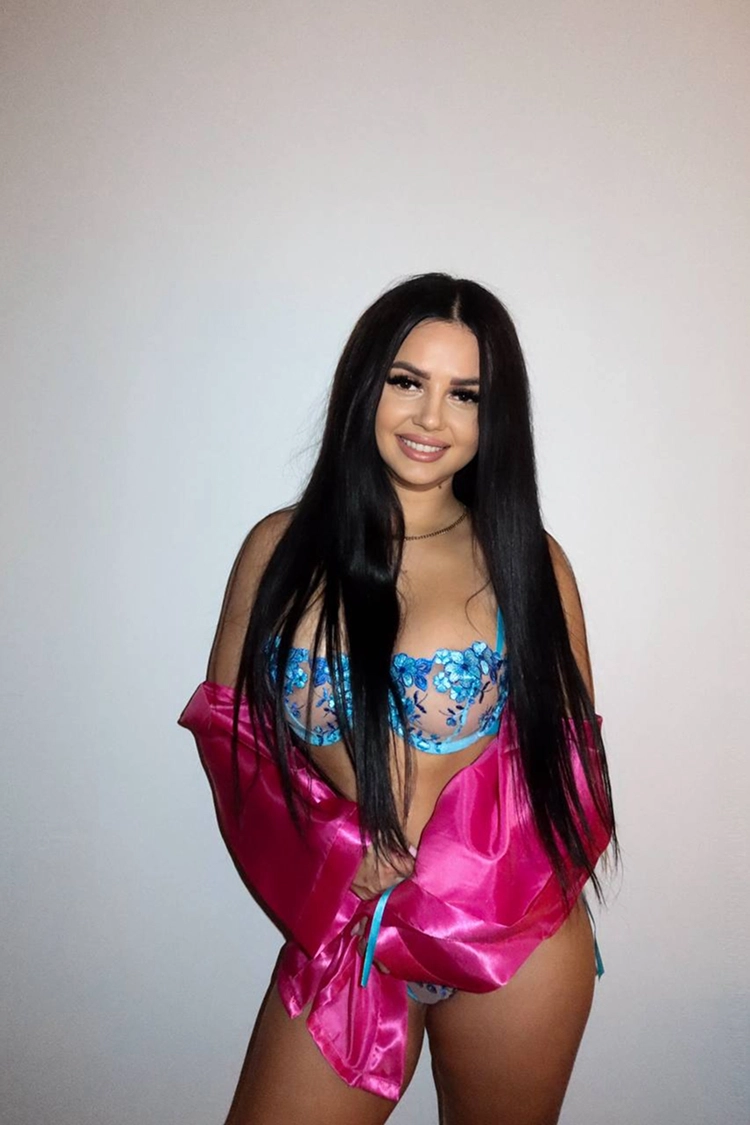 Bianca 23J bild 2 page galery main Bianca 23J bild 2 page galery main