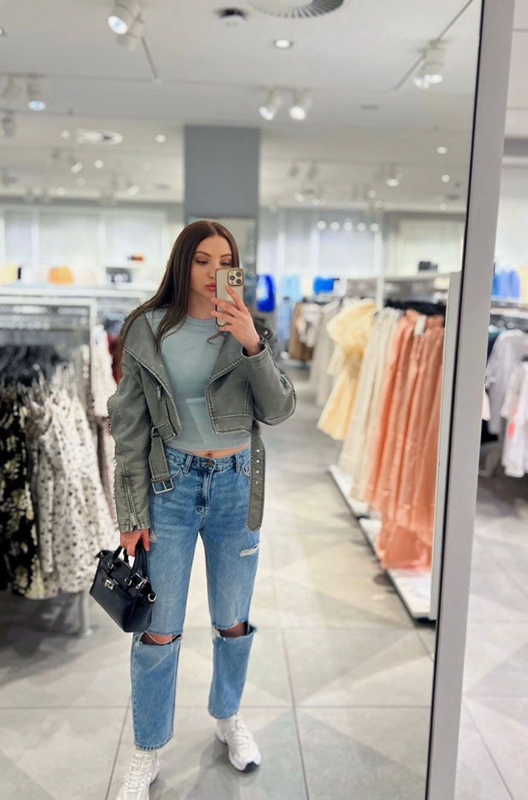 Angel – Sinnliche Prostituierte in Berlin | Diskret & Heiß - 2 galery main Angel – Sinnliche Prostituierte in Berlin | Diskret & Heiß - 2 galery main